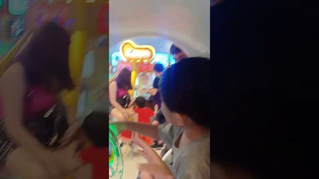 Tom's World Arcade Ride 1 #shorts смотреть онлайн
