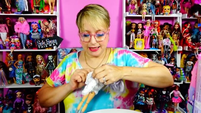 Barbie Cutie Reveal Dolls Series 3 Polar Bear and Owl - Winter Themed Barbie Dolls смотреть онлайн