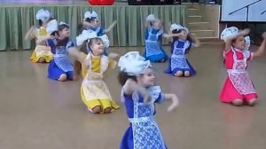 Танец  Мы маленькие дети Астана