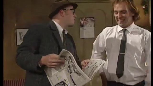 Bottom - Sad Old Git Section смотреть онлайн