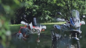 «Ретро против модерна» Африка Твин 1991 против Африки Твин 2019 [Brake Magazine]