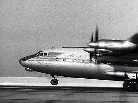 «Крылья России». Фильм 10. «Гражданские самолеты. Крылья над континентами»