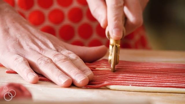 SaltySeattle's Pasta Pinwheels- Spin Me Right Round, Baby! смотреть онлайн