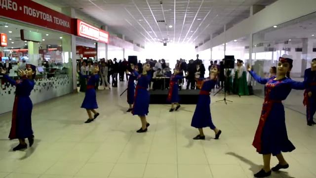 Армянский народный красивый танец смотреть онлайн
