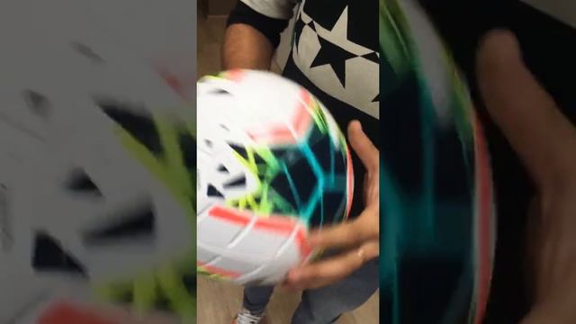 Обзор на мяч Футбольный Nike magia артикул : SC3622-10 смотреть онлайн