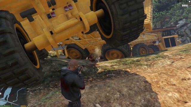 Что будет если 100 БЕЛАЗОВ остановят поезд в GTA 5? - Жесткий эксперемент смотреть онлайн