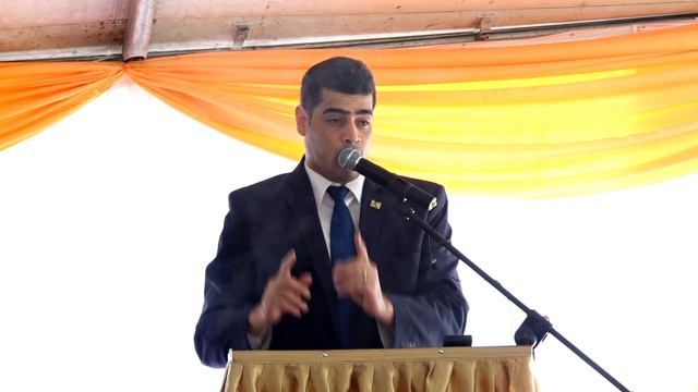 Onthulling Naambord Pt. Tilakdharie school 08-08-2019 door M.A.S. Adhin смотреть онлайн