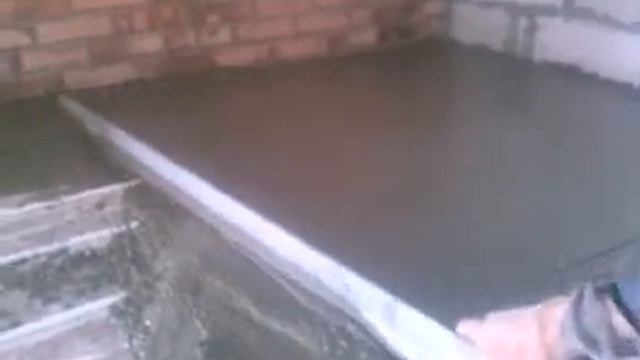 Стяжка пола по маячкам. Быстро и легко. Часть 2. смотреть онлайн