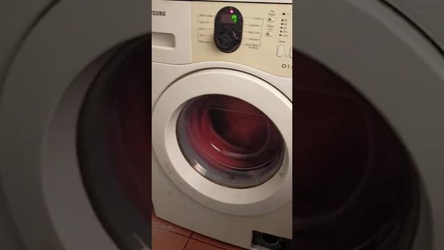 SAMSUNG DIAMOND DRUM WASHING MACHINE ON A SPIN CIRCLE. смотреть онлайн