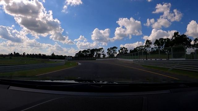 Tahlia N (M2C) and Tahlia A (Ford V8) смотреть онлайн