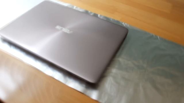 Asus UX310UA FC073T Zenbook Silver Quick Review