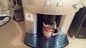 Кофемашина Delonghi ESAM 2200 CAFFÈ VENEZIA обзор