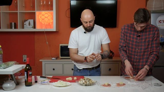 Медальон Из Курицы (Шеф Спасает Желудок Студента) смотреть онлайн