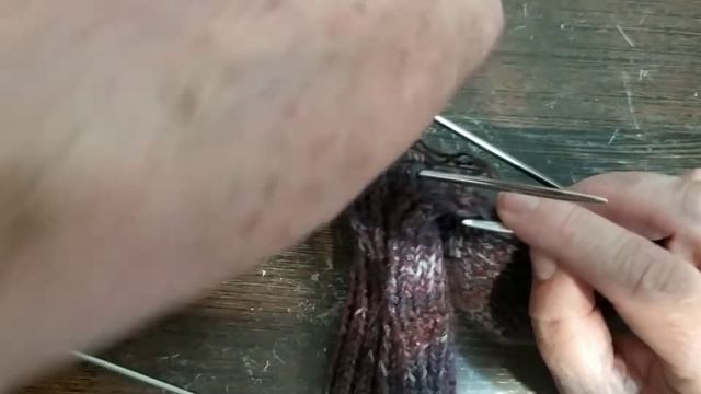 Мужские носки размер 42_43.,вяжем вместе МК смотреть онлайн