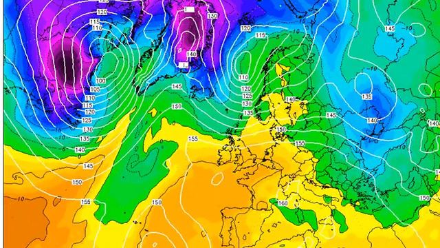 T 850 hPa Forecast смотреть онлайн