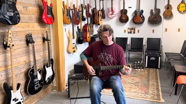‘65 Gibson SG Junior demo. смотреть онлайн