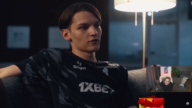 Никс смотрит ВЛОГ ТИМ СПИРИТ С МАЖОРА! | Nix оценил ТОП ВИДОС c TEAM SPIRIT на Major смотреть онлайн