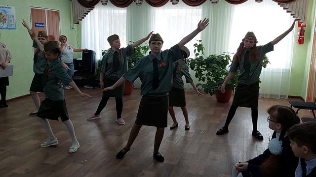 Танец "Баллада военных лётчиц" смотреть онлайн