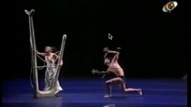 Martha Graham Errand into the maze music by Burton Greene ; Alan Silva смотреть онлайн