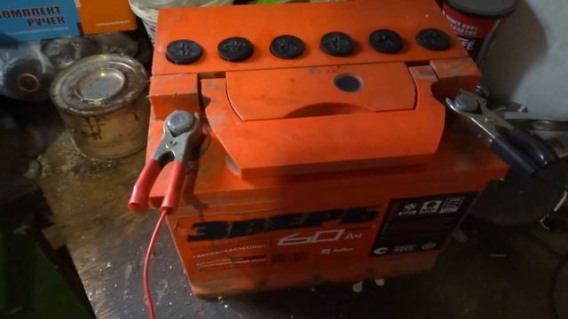 АККУМУЛЯТОР ЗВЕРЬ:ОТЗЫВ: 6 ЛЕТ БАТАРЕЕ/ ВСЁ ПО ЧЕСНОКУ! смотреть онлайн