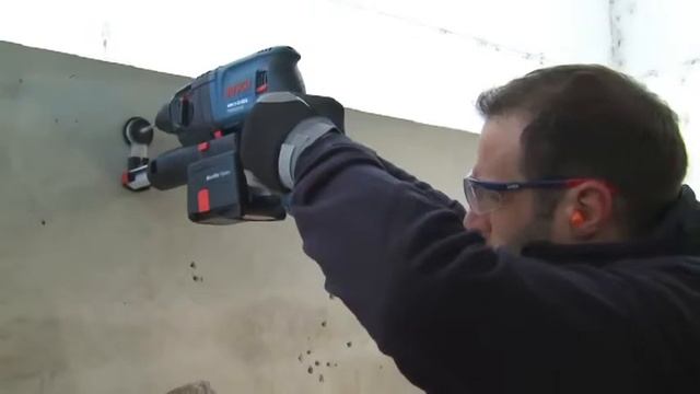 Bosch Aspiration directe des poussières par le sac intégré avec SDS-plus GBH 2-23 REA Professional смотреть онлайн