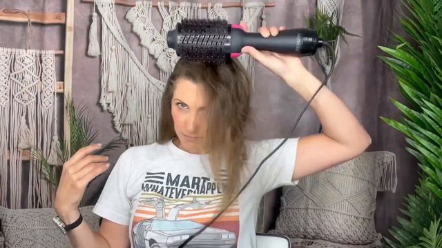 Is the Revlon One-Step Volumizer Hair Dryer Worth the Hype? смотреть онлайн