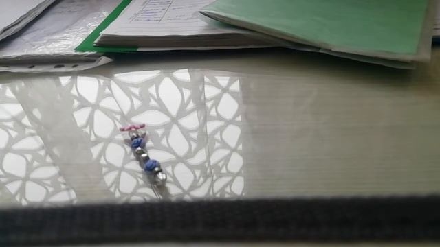 сделали мороженое из бисера смотреть онлайн