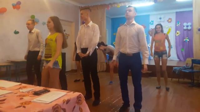 Танец на Осенний бал смотреть онлайн