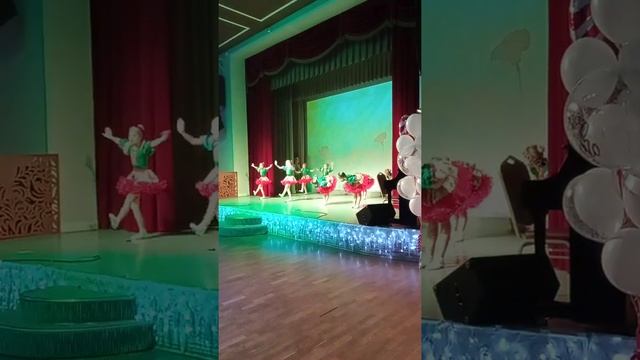 ансамбль "Ритмы века" танец "Маков цвет", 2021 год смотреть онлайн