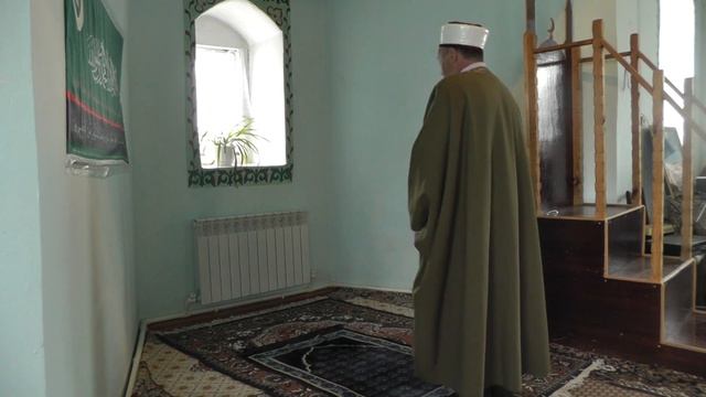 Поздравление имам-мухтасиба Кигинского района Марселя Гибадуллина с праздником Ураза-байрам смотреть онлайн