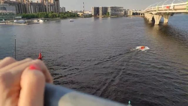 Эфир пляж 2 часть. Питерлэнд, финский залив, прогулка по мосту смотреть онлайн