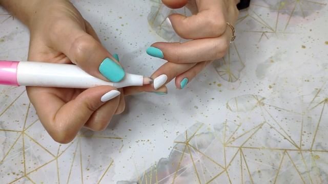 Бирюзовый маникюр! Простой дизайн! смотреть онлайн