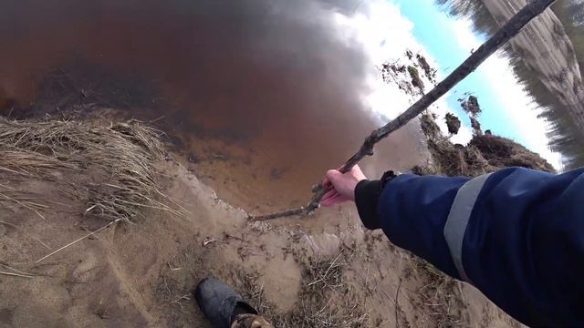 Жизнь в деревне. Как там уровень реки? Дрова из горбыля. Доски на первую избу. смотреть онлайн