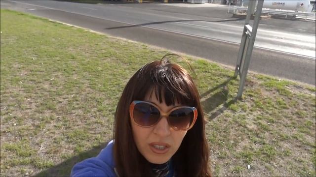 Австралия Кингстон. Моя Комната в Мотеле смотреть онлайн