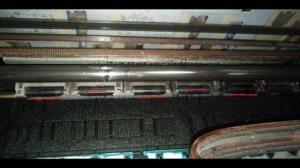 Очистка роликов внутри принтера Epson от загрязнений