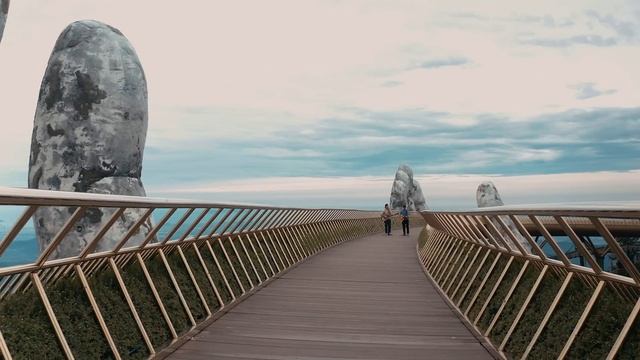 I Still Haven't Found What I'm Looking For - Music Travel Love (Cover) смотреть онлайн