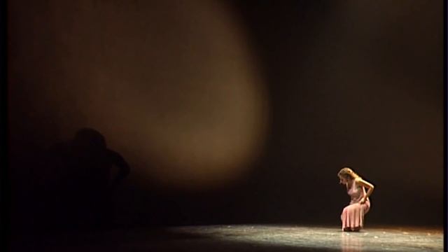 Notre Dame de Paris - La monture (Julie Zenatti) смотреть онлайн