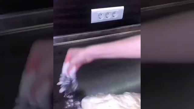 Мясной пирог на дрожжевом тесте???? Нажмите на ползунок громкости чтоб слушать со звуком ?