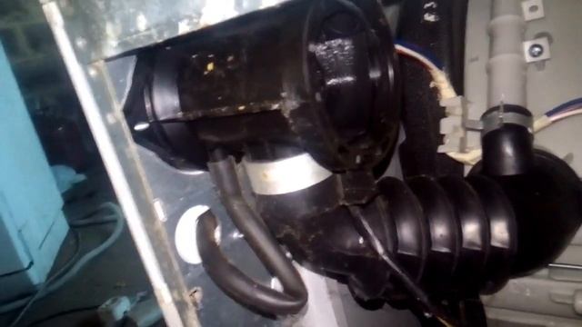 Стиральная машина шумит на отжиме. Одна из причин. смотреть онлайн