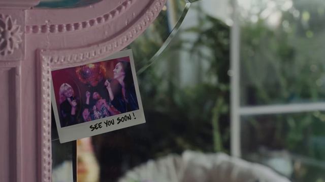 Instax Link WIDE Lifestyle Video смотреть онлайн