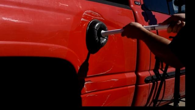 Using Boiling Water and a Plunger to Remove Car Dents - Does it Work? смотреть онлайн