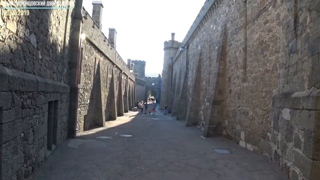 Воронцовский дворец и парк в Алупке, Крым, июнь, музыкальное видео смотреть онлайн
