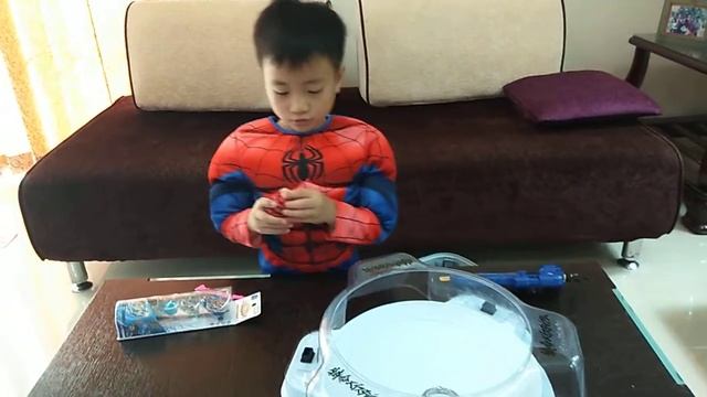 Ep1. The infinity Nado weapons for beyblade. смотреть онлайн