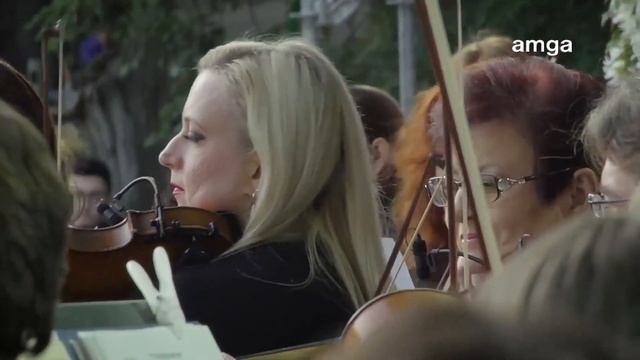 ХРУСТАЛЬНЫЙ ВАЛЬС ДОГИ | at GARIKIMOT смотреть онлайн
