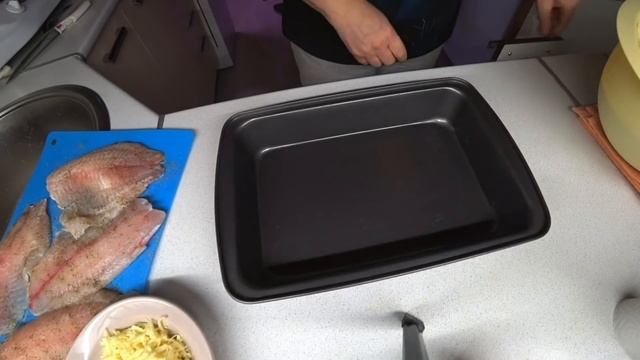 Рецепт рыбы / Рыба в томатно-сливочном соусе / Рыбка на перинке и под одеялом 16 апреля 2022 г. смотреть онлайн