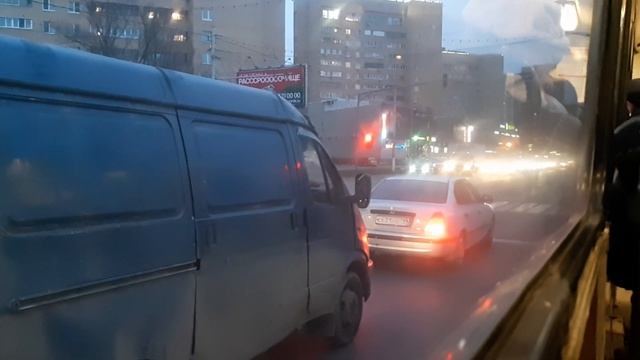 Поездка на Химкинском троллейбусе ЗиУ-682Г-016 [Г0М] №0017 №202 Улица Дружбы-м.Планерная смотреть онлайн