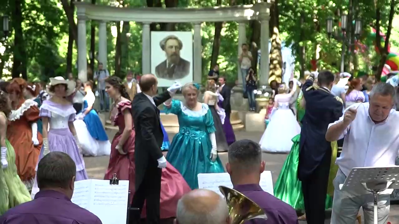 Толстовский бал-2018 смотреть онлайн