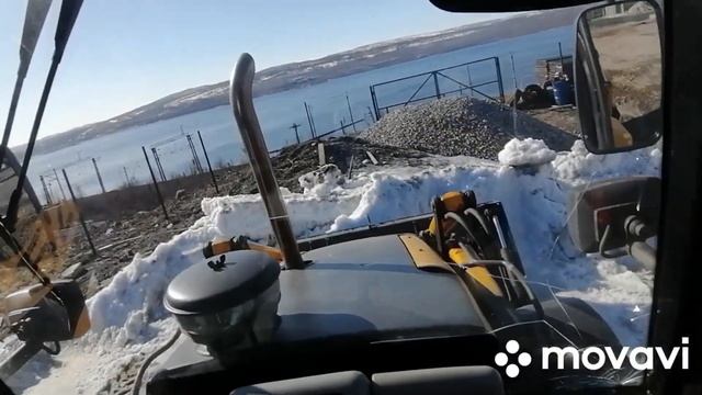 28 апреля 2023 г. Jcb3cx. Убирал снег и повредил 3 д забор Заказ второй. 4ч. смотреть онлайн