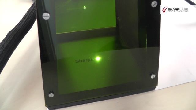 Мобильный лазерный гравер SharpMark Fiber Mobile смотреть онлайн