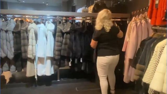 20.05.23. ??Шопинг в Турции.Обзор магазина кожи и меха в Анталии. Магазин“Art Leather & Fur ” смотреть онлайн